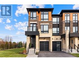 25 LAKE TRAIL WAY, Whitby, Ontario