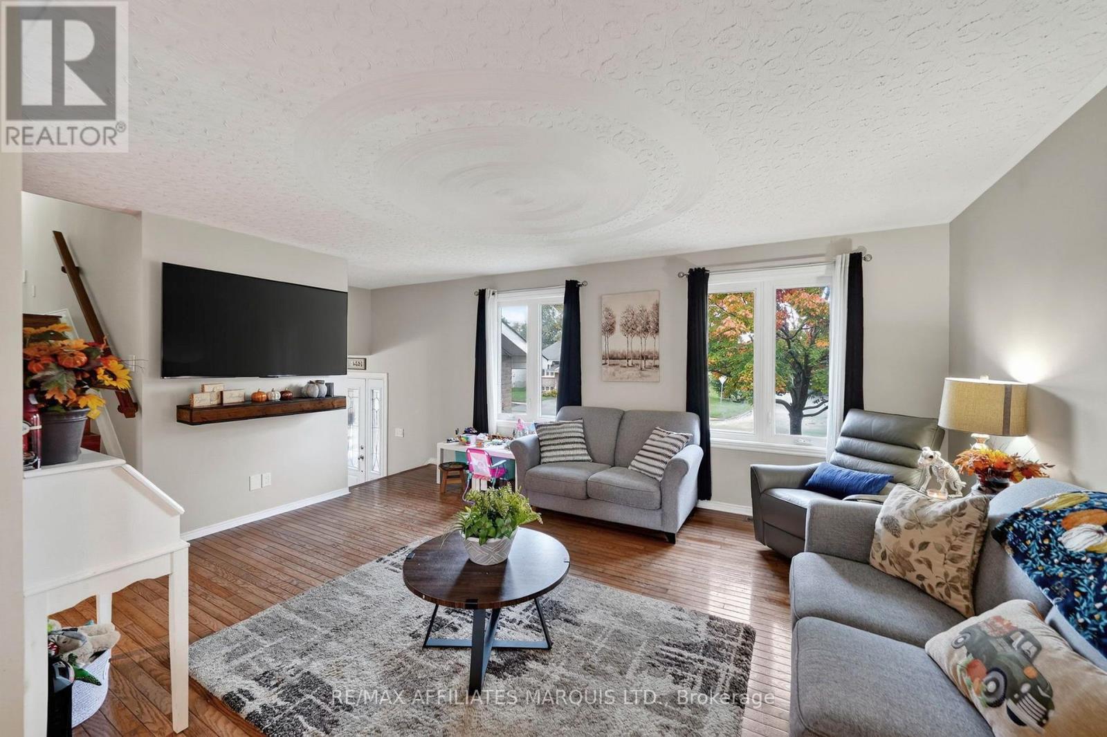 1313 Stormont Drive, Cornwall, Ontario  K6H 6Y3 - Photo 4 - X13869338