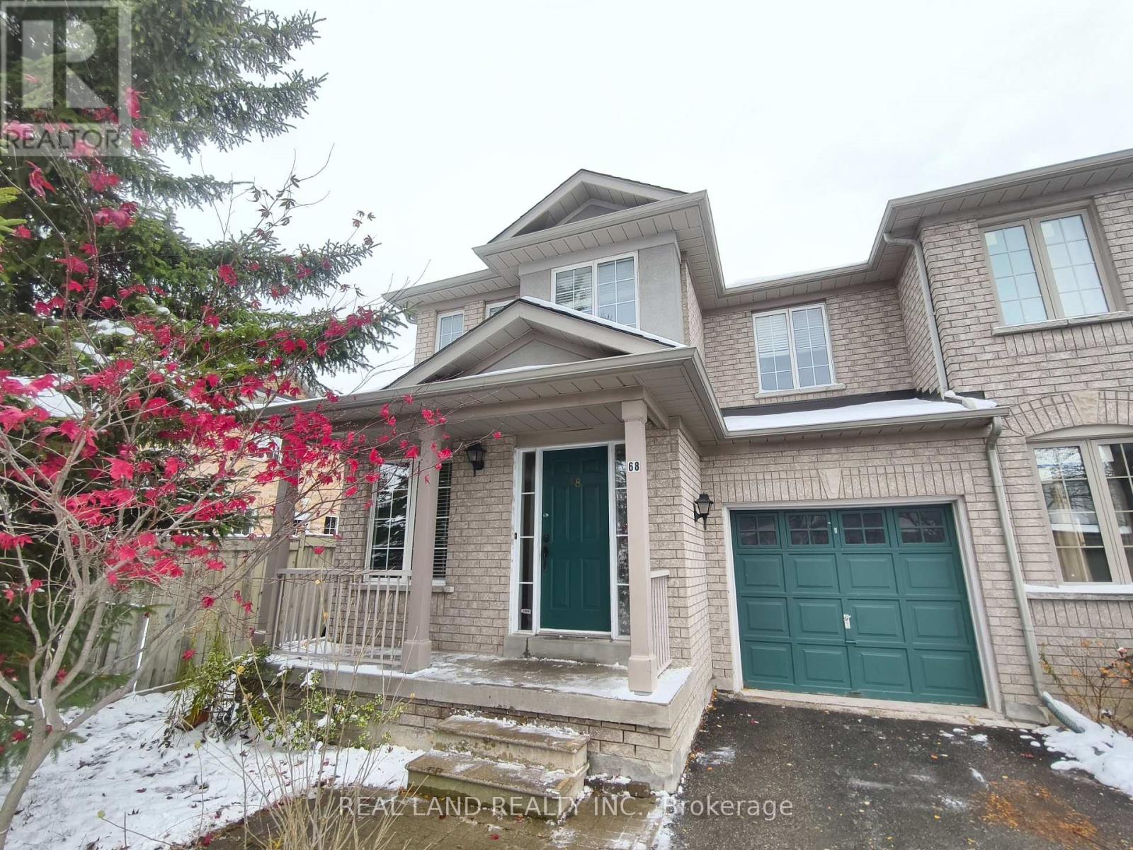 68 WATERTON CRESCENT