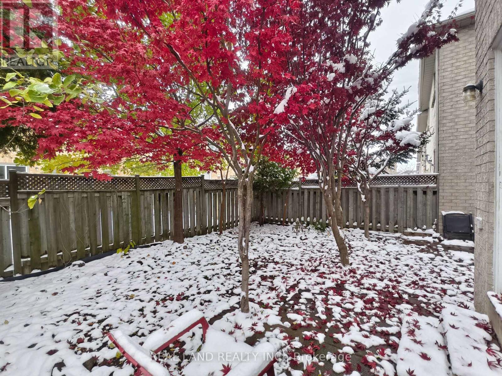 68 WATERTON CRESCENT