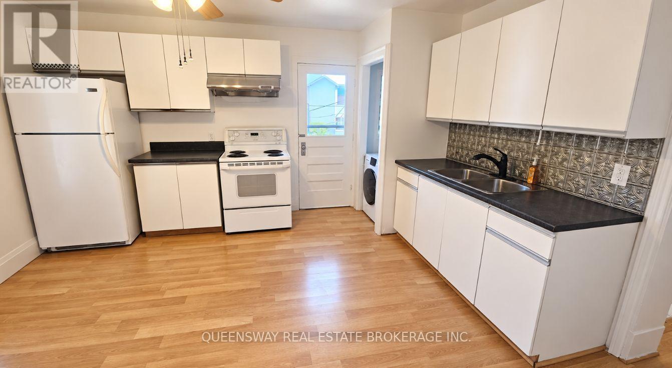2 - 73 Mary Street, Barrie, Ontario  L4N 1T2 - Photo 5 - S13869334