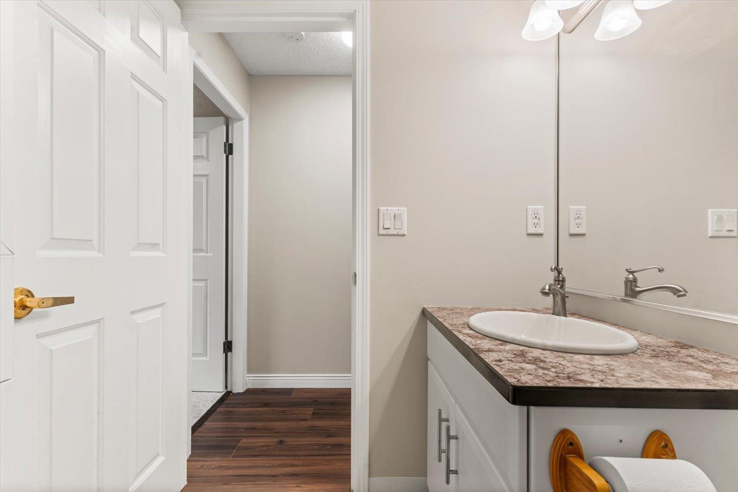 205 45604 BRETT AVENUE|Chilliwack Proper West