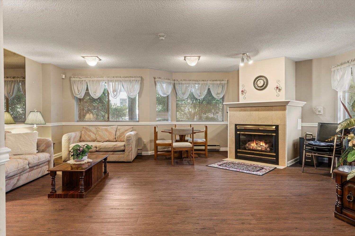 205 45604 BRETT AVENUE|Chilliwack Proper West