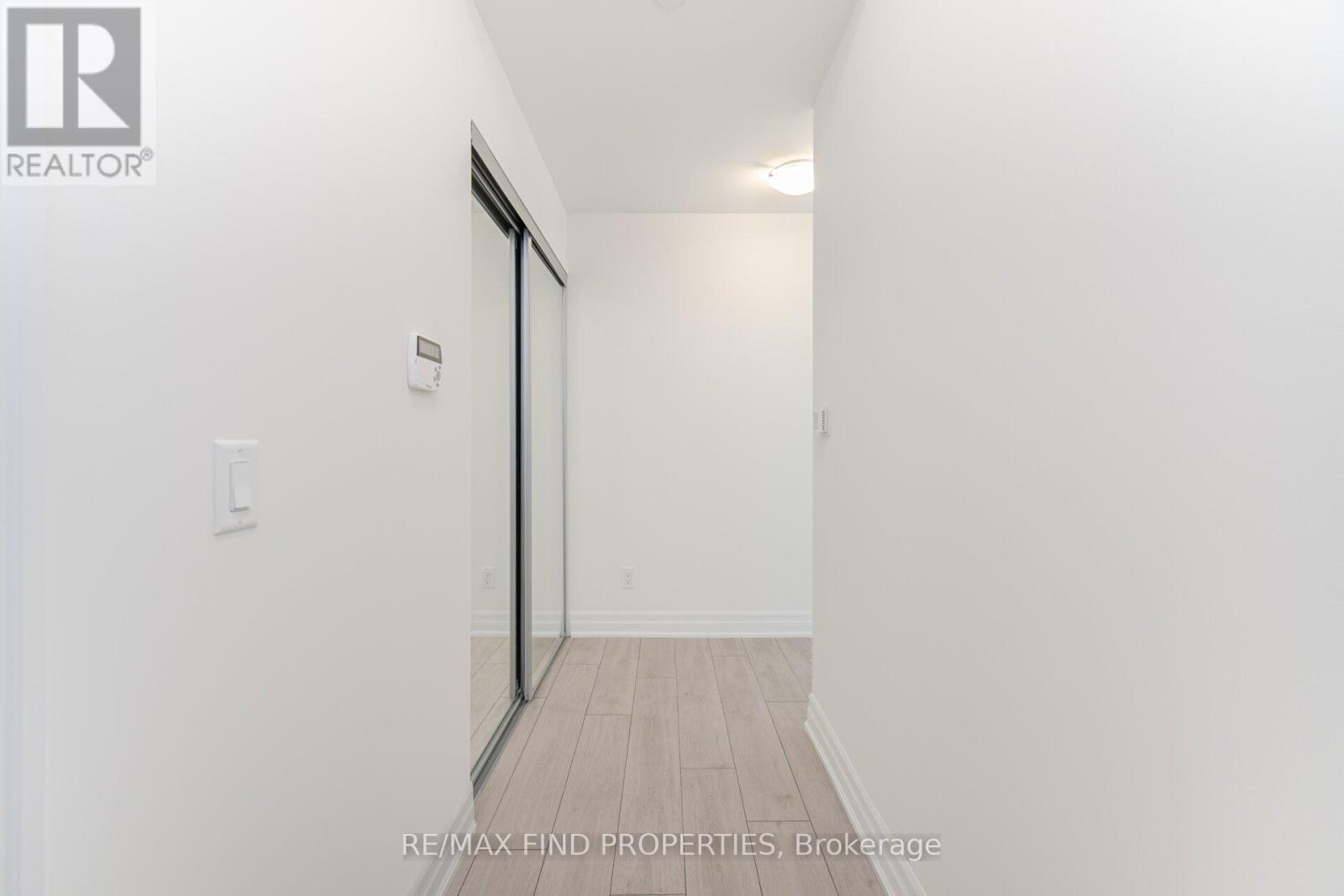 3604 - 30 Elm Drive W, Mississauga, Ontario  L5B 0N6 - Photo 7 - W13869324