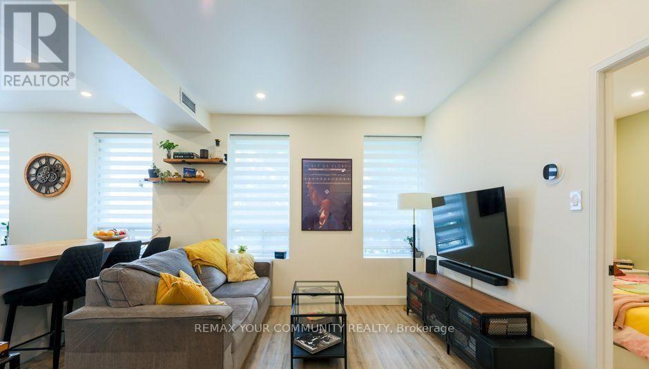 405 - 2874 Keele Street, Toronto, Ontario  M3M 3C4 - Photo 4 - W13869340