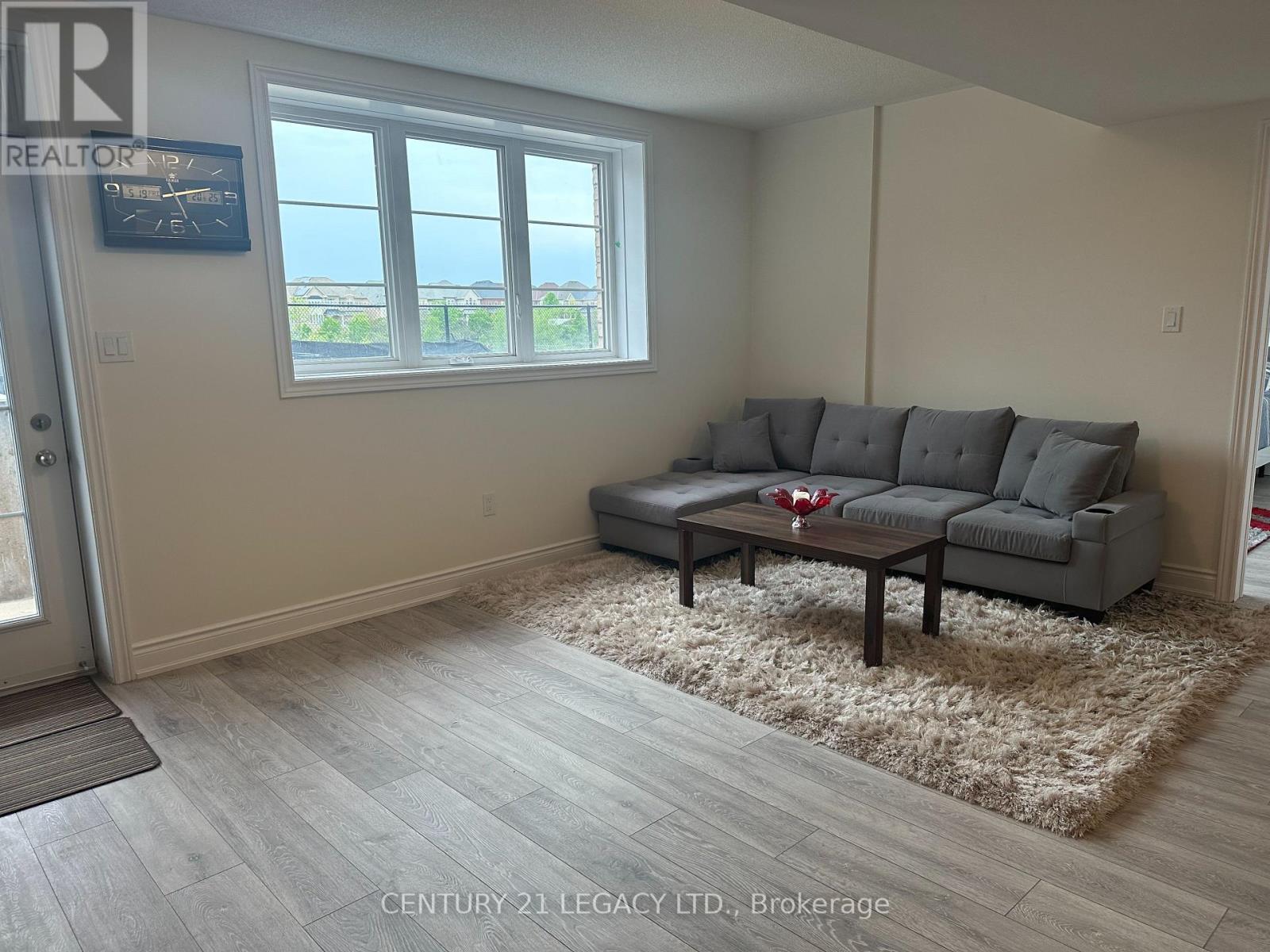 Wo Bsmt - 42 Lost Canyon Way, Brampton, Ontario  L6X 3A6 - Photo 3 - W13869358