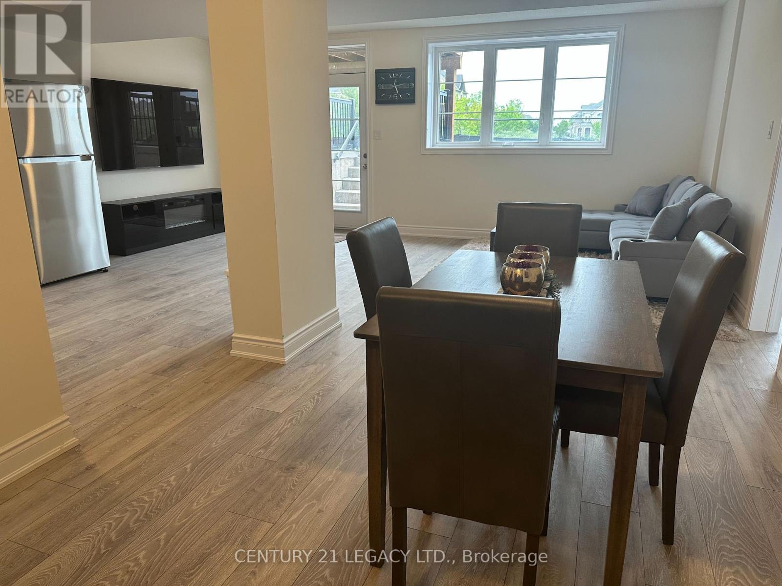 Wo Bsmt - 42 Lost Canyon Way, Brampton, Ontario  L6X 3A6 - Photo 8 - W13869358