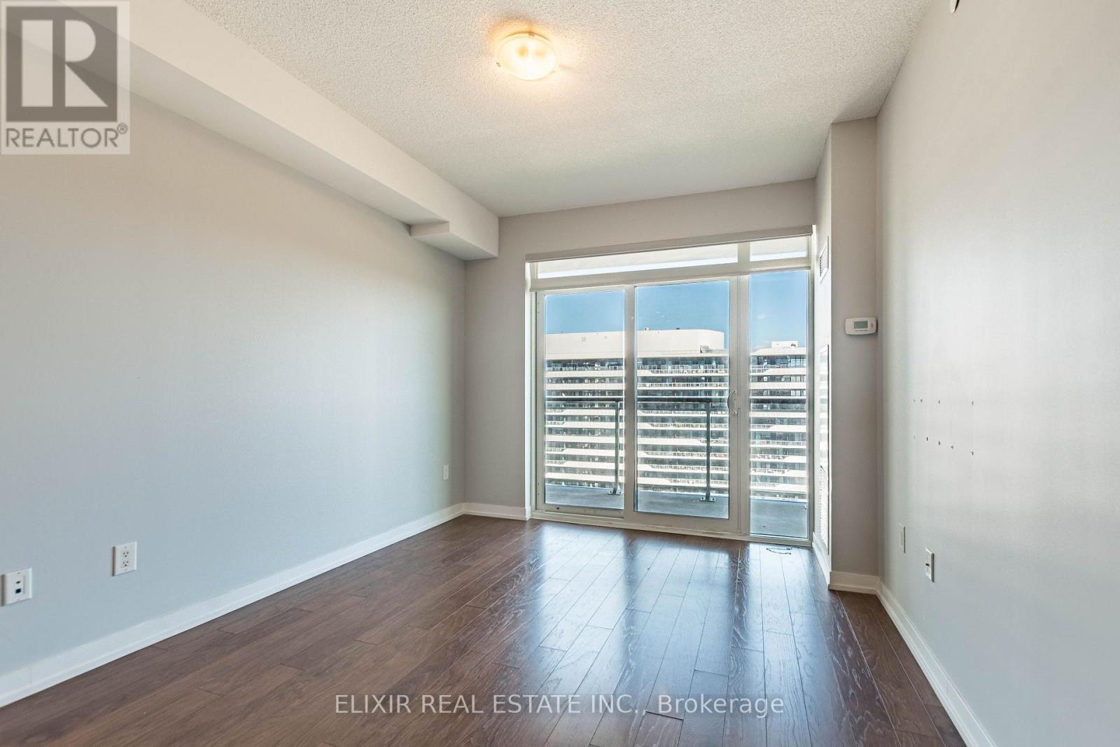 1903 - 2560 Eglinton Avenue W, Mississauga, Ontario  L5S 1V9 - Photo 10 - W13869394