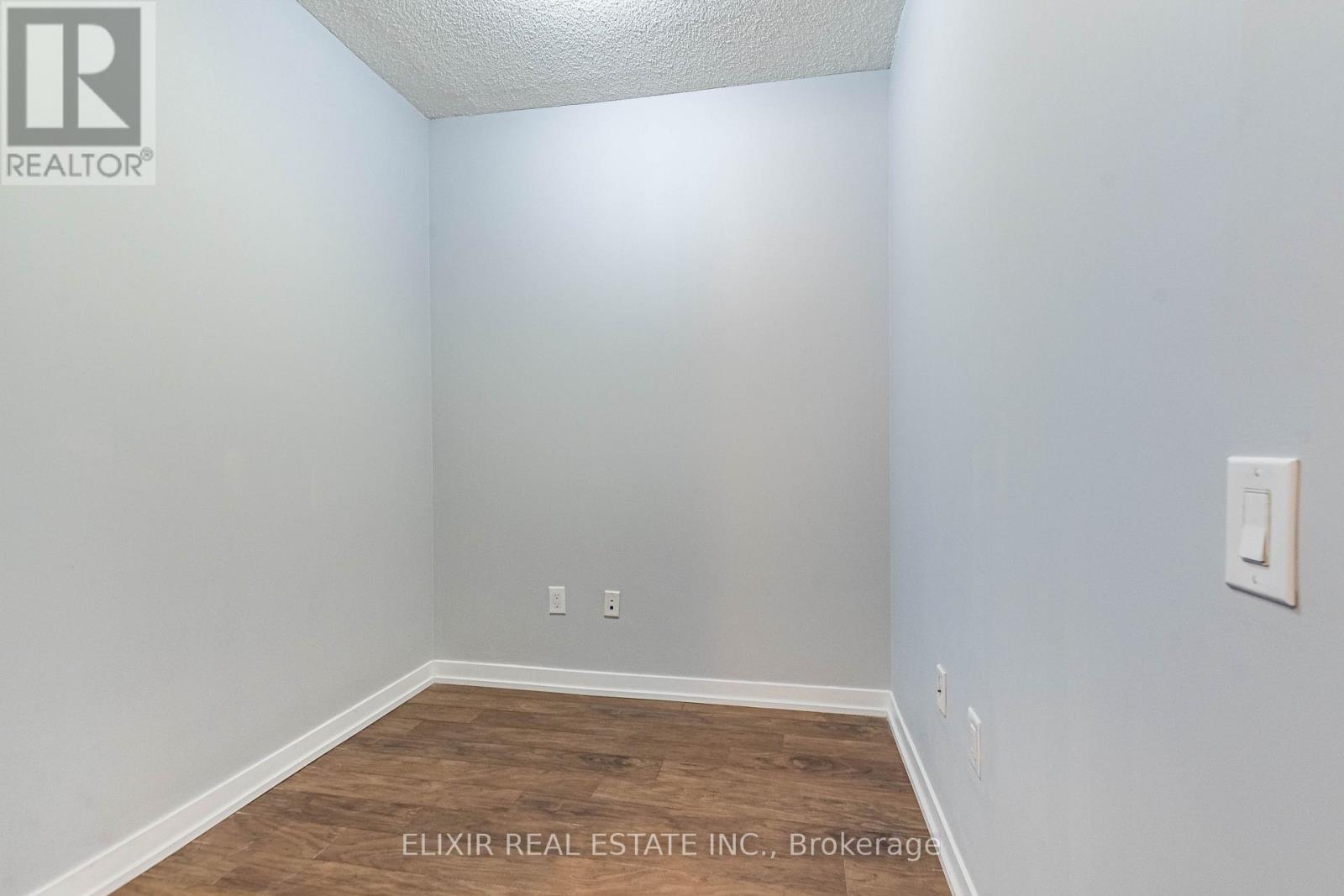 1903 - 2560 Eglinton Avenue W, Mississauga, Ontario  L5S 1V9 - Photo 20 - W13869394