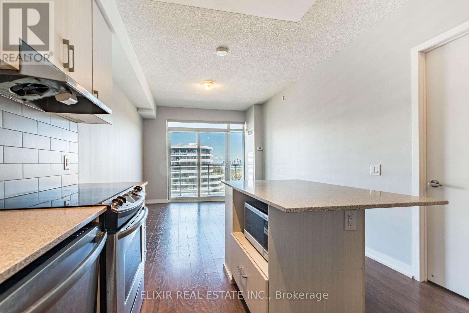 1903 - 2560 Eglinton Avenue W, Mississauga, Ontario  L5S 1V9 - Photo 7 - W13869394