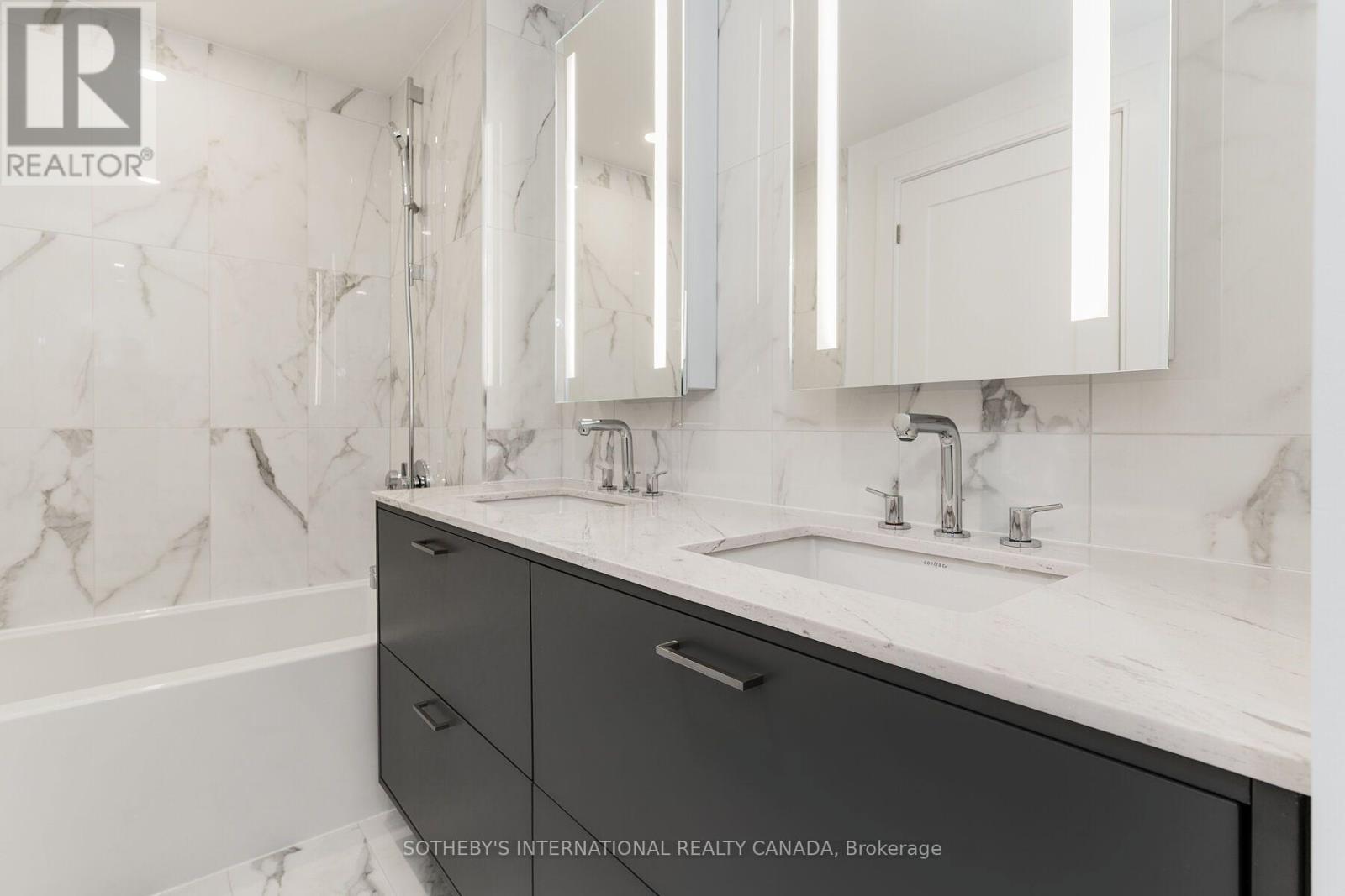 1101 - 10 Inn On The Park Drive, Toronto, Ontario  M3C 0P9 - Photo 17 - C13841674