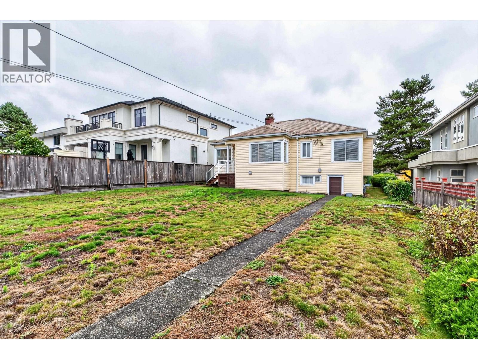 2345 W 18th Avenue, Vancouver, British Columbia  V6L 1A7 - Photo 37 - R3172550