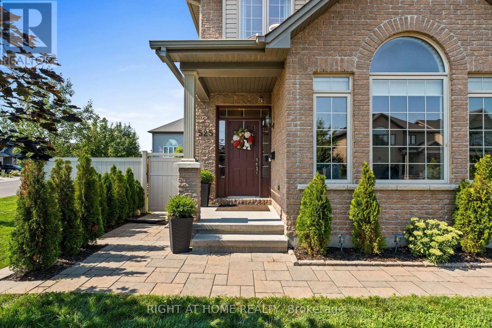 525 Peerless Street, Ottawa, Ontario  K2J 5P9 - Photo 3 - X13869500