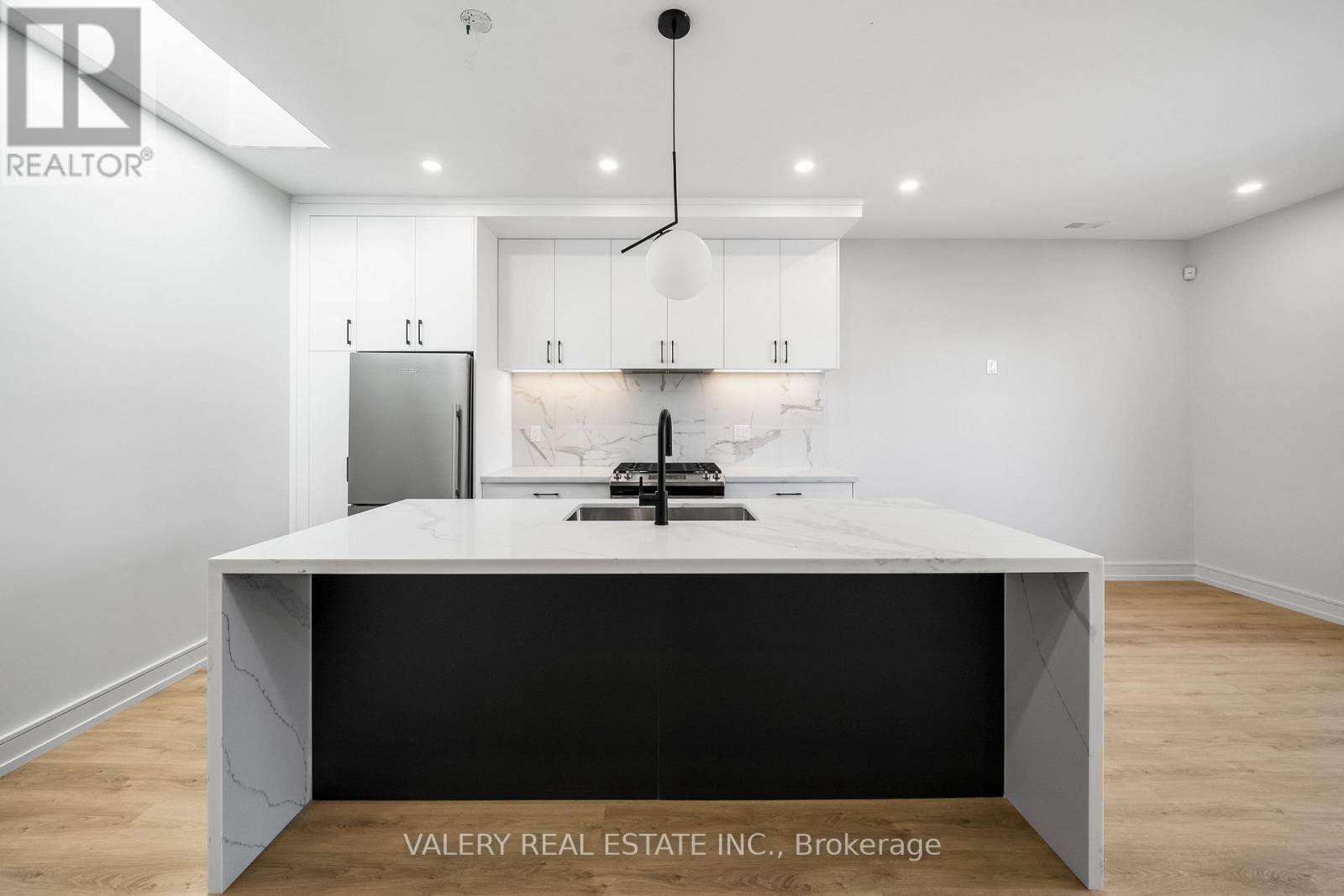 4 - 3rd Floor - 158 Dovercourt Road, Toronto, Ontario  M6J 3C4 - Photo 11 - C13869488