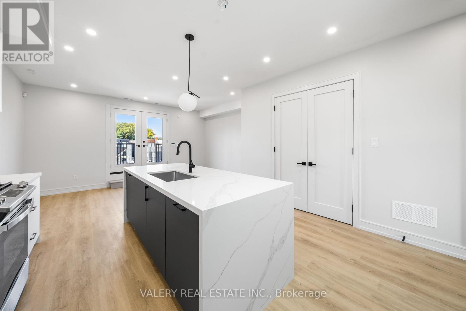 4 - 3rd Floor - 158 Dovercourt Road, Toronto, Ontario  M6J 3C4 - Photo 12 - C13869488