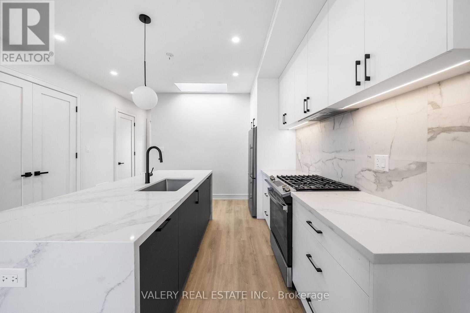 4 - 3rd Floor - 158 Dovercourt Road, Toronto, Ontario  M6J 3C4 - Photo 13 - C13869488