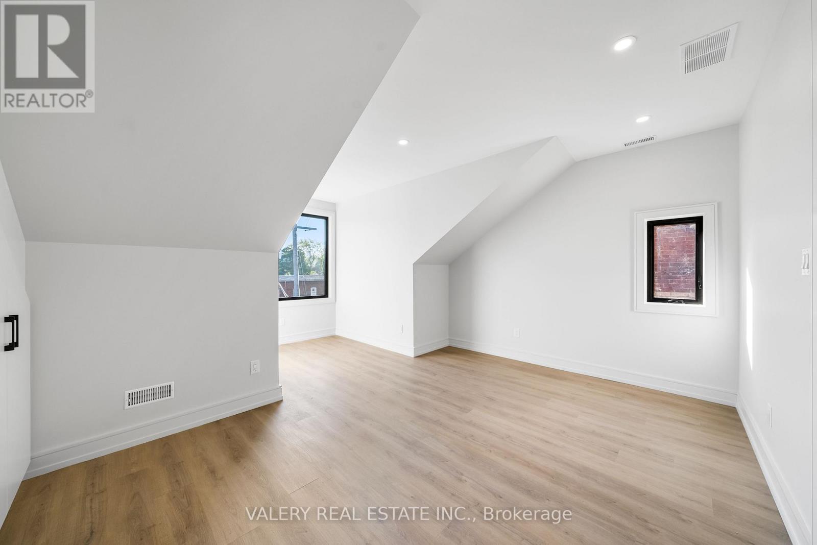 4 - 3rd Floor - 158 Dovercourt Road, Toronto, Ontario  M6J 3C4 - Photo 14 - C13869488