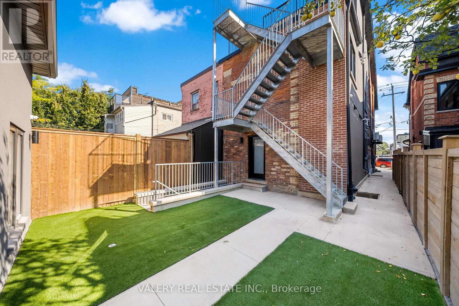 4 - 3rd Floor - 158 Dovercourt Road, Toronto, Ontario  M6J 3C4 - Photo 24 - C13869488