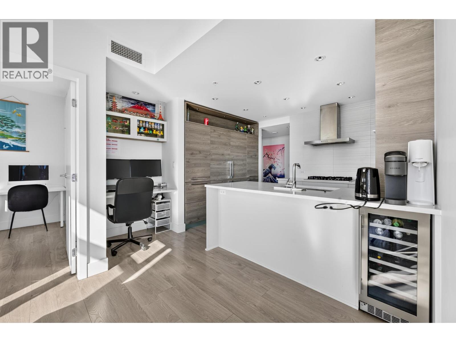 2807 7388 KINGSWAY