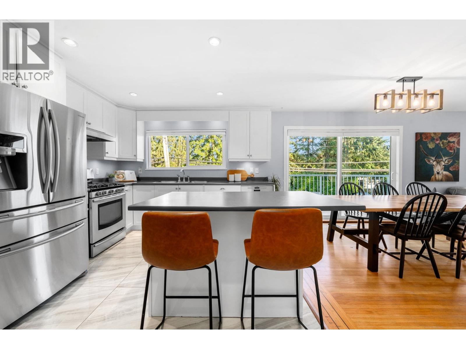 1147 Deep Cove Road, North Vancouver, British Columbia  V7G 1S4 - Photo 12 - R3173059