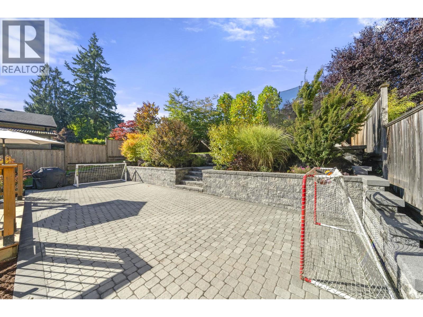 1147 Deep Cove Road, North Vancouver, British Columbia  V7G 1S4 - Photo 23 - R3173059