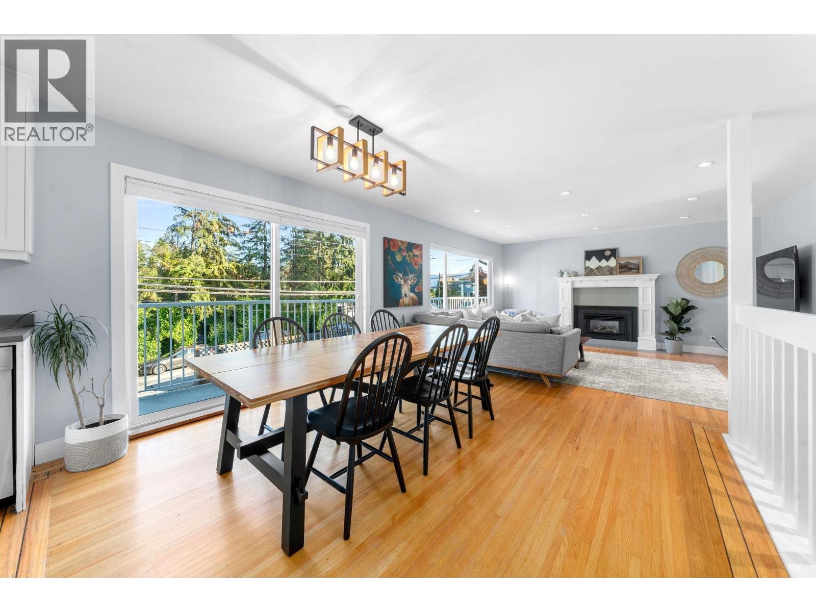 1147 Deep Cove Road, North Vancouver, British Columbia  V7G 1S4 - Photo 7 - R3173059