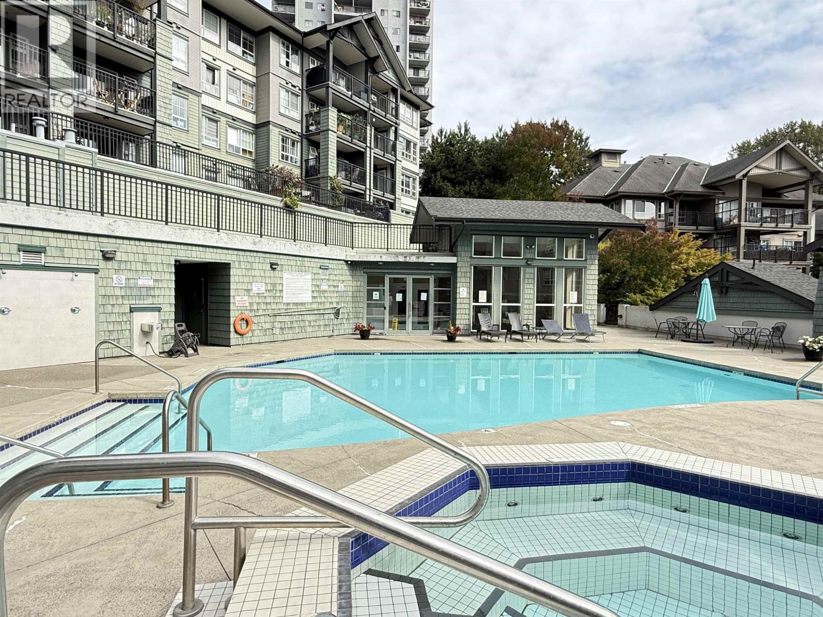 18X 9133 GOVERNMENT STREET, Burnaby, British Columbia