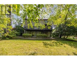 19 RIDGEGATE CRESCENT, Toronto, Ontario