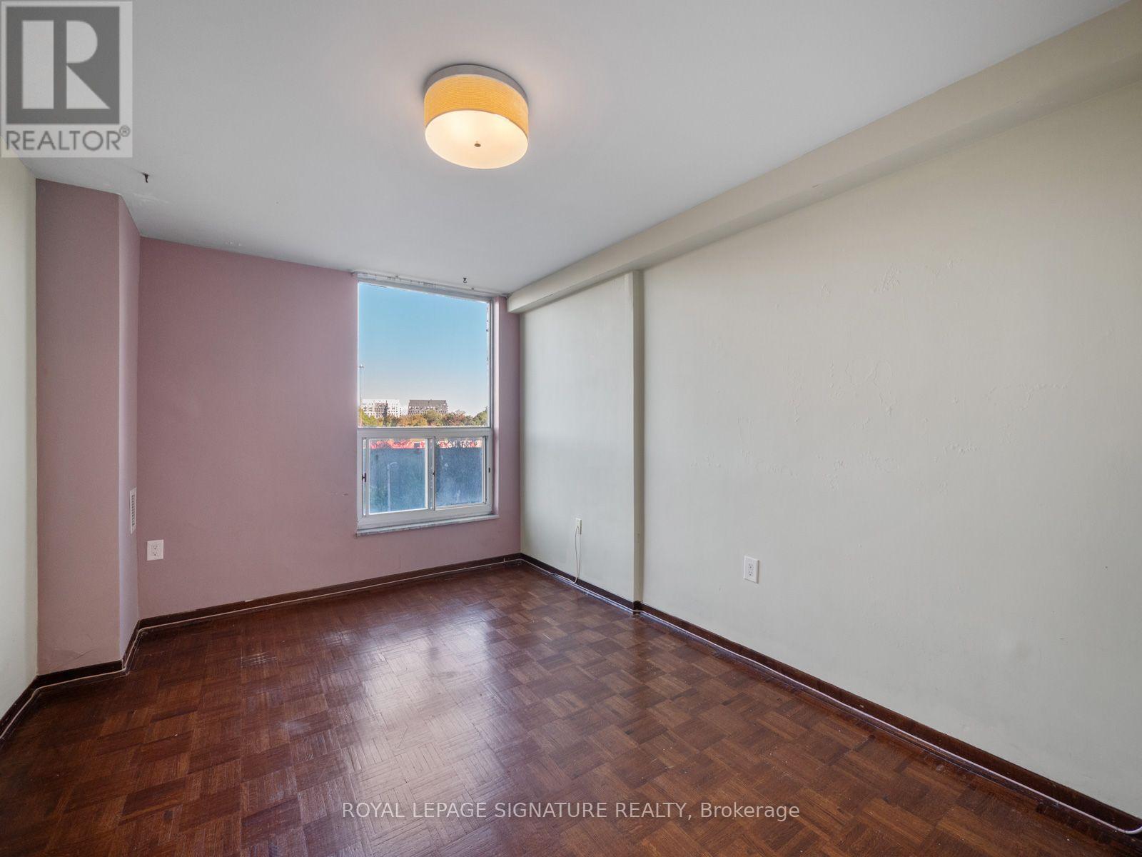 404 - 130 Neptune Drive, Toronto, Ontario  M6A 1X5 - Photo 17 - C13868688