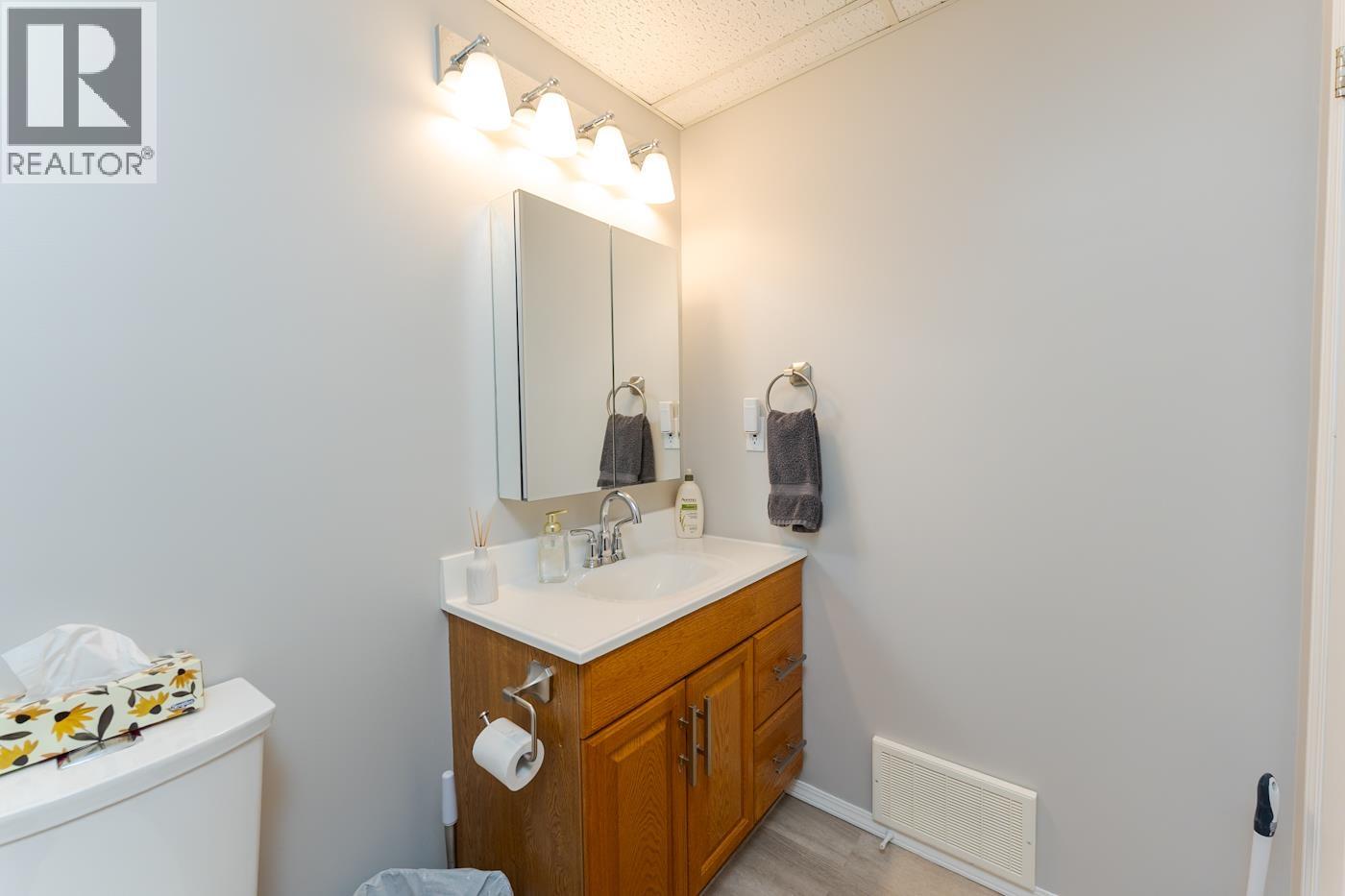 1772 6th Avenue, Prince George, British Columbia  V2L 3N6 - Photo 38 - R3173058