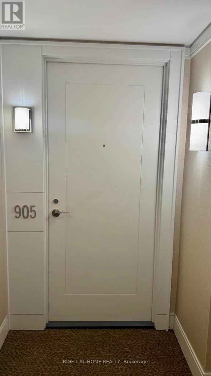 905 - 3091 Dufferin Street, Toronto, Ontario  M6A 0C4 - Photo 11 - W13848446