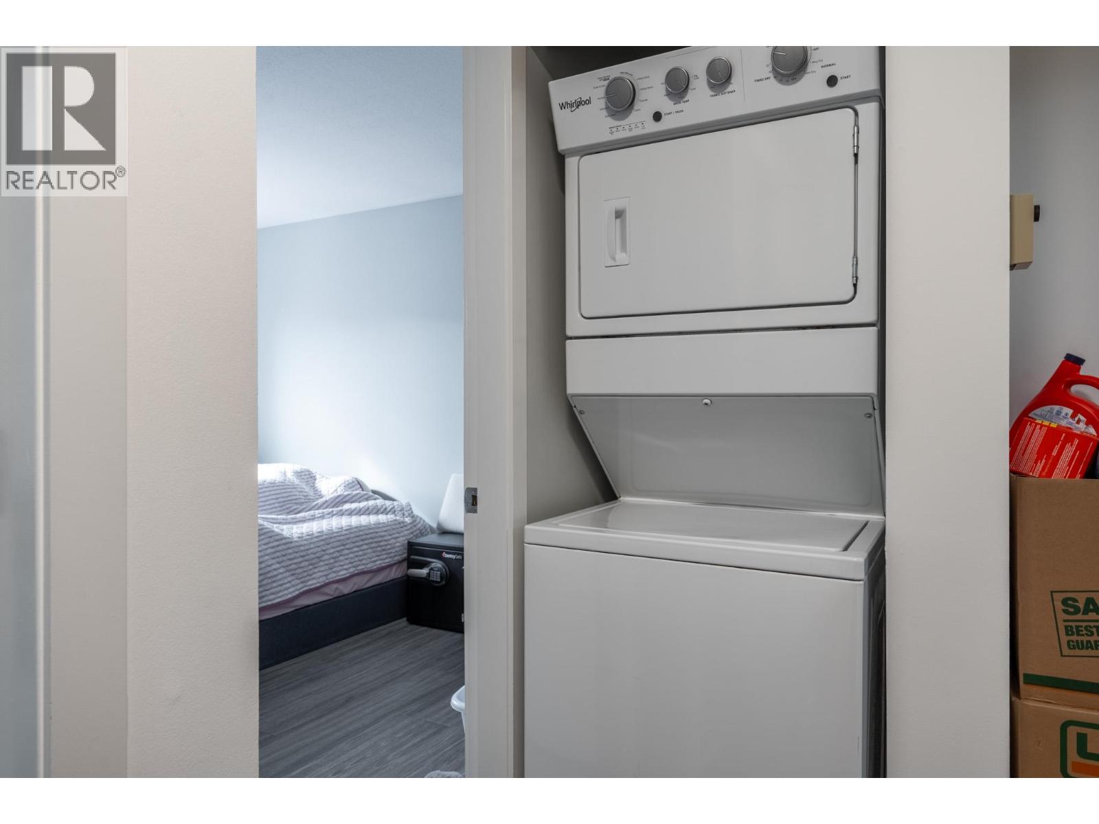 3160 De Montreuil Court Unit# 413
