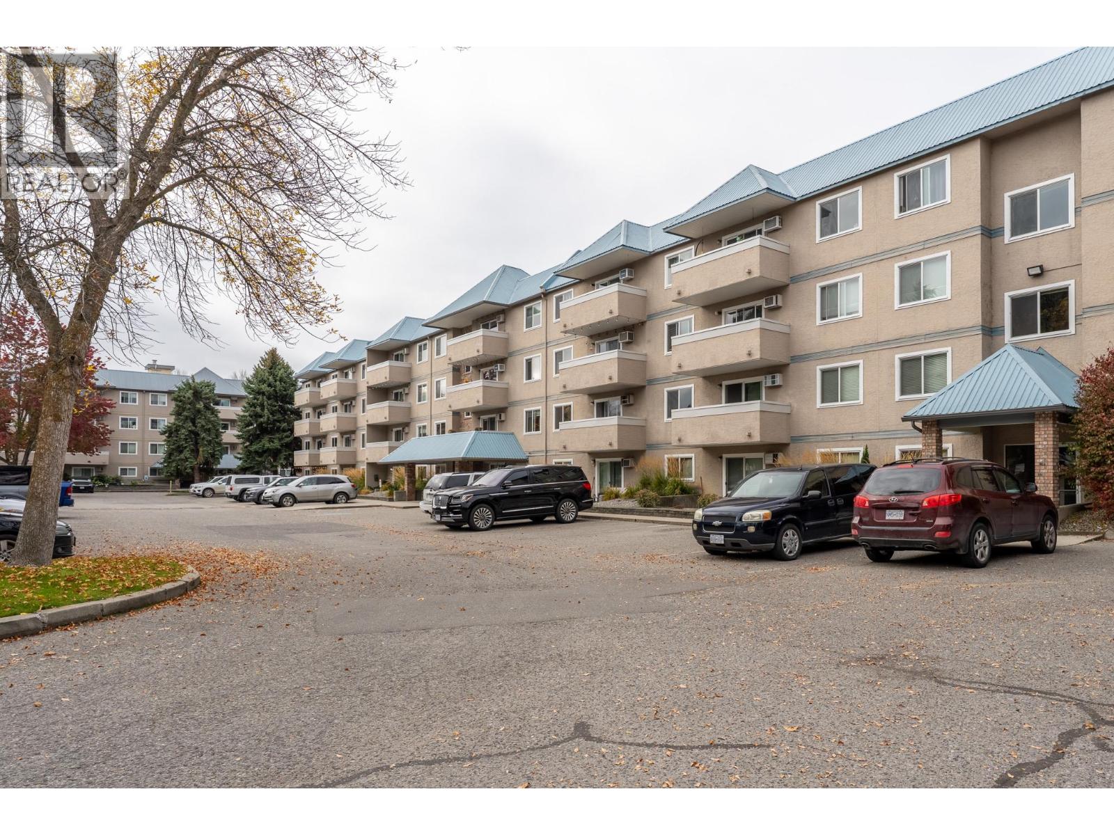 3160 De Montreuil Court Unit# 413