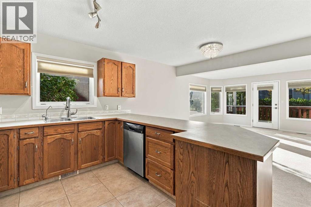 6, 717 7 Street Veterans Way
