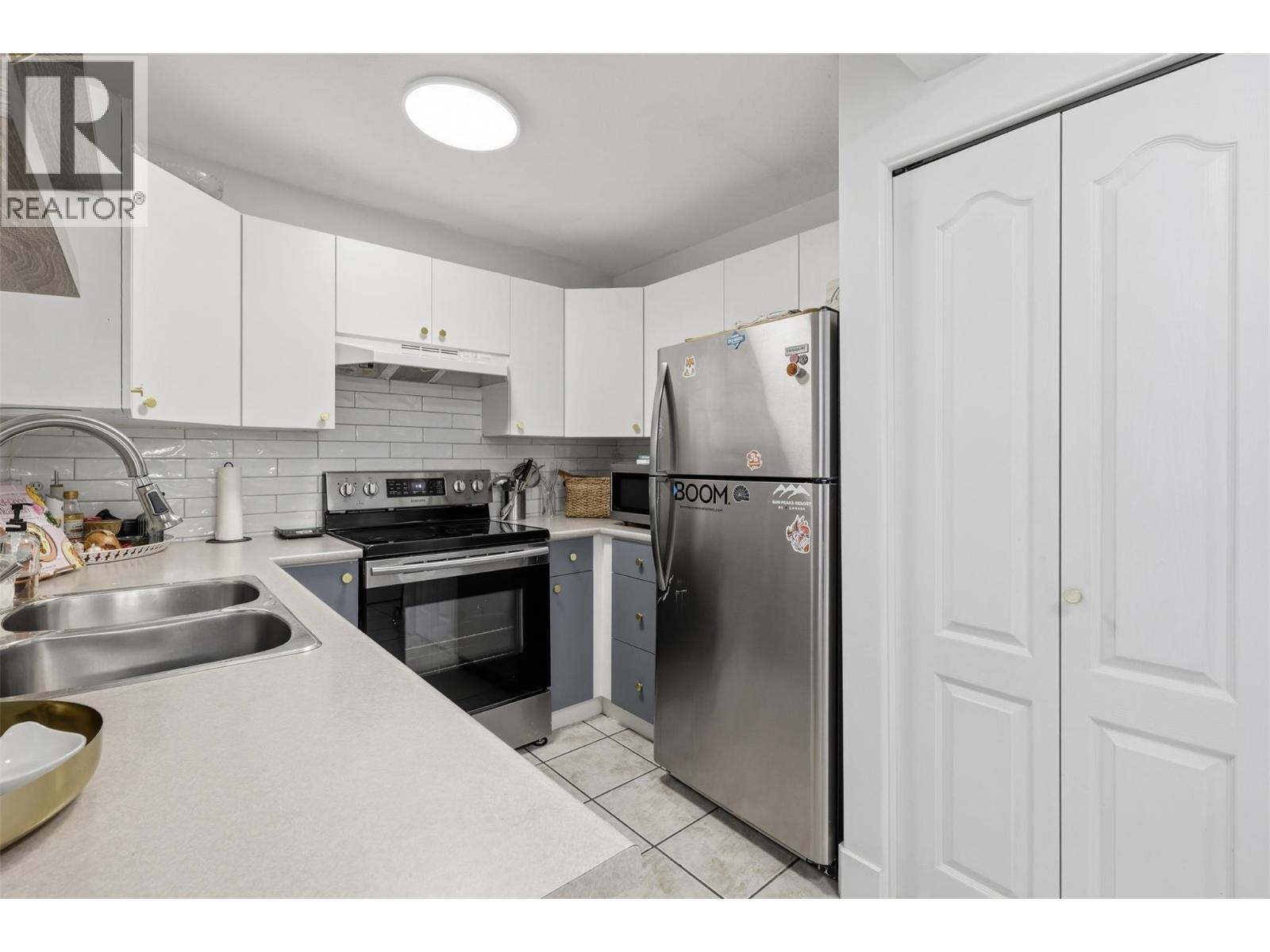 554 SEYMOUR Street Unit# 312