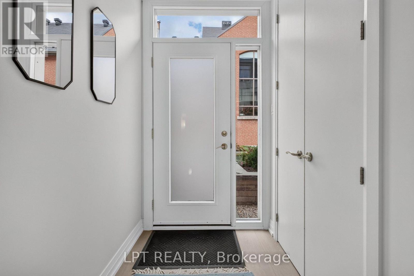 348 Ravenhill Avenue E, Ottawa, Ontario  K2A 1S5 - Photo 5 - X13869616