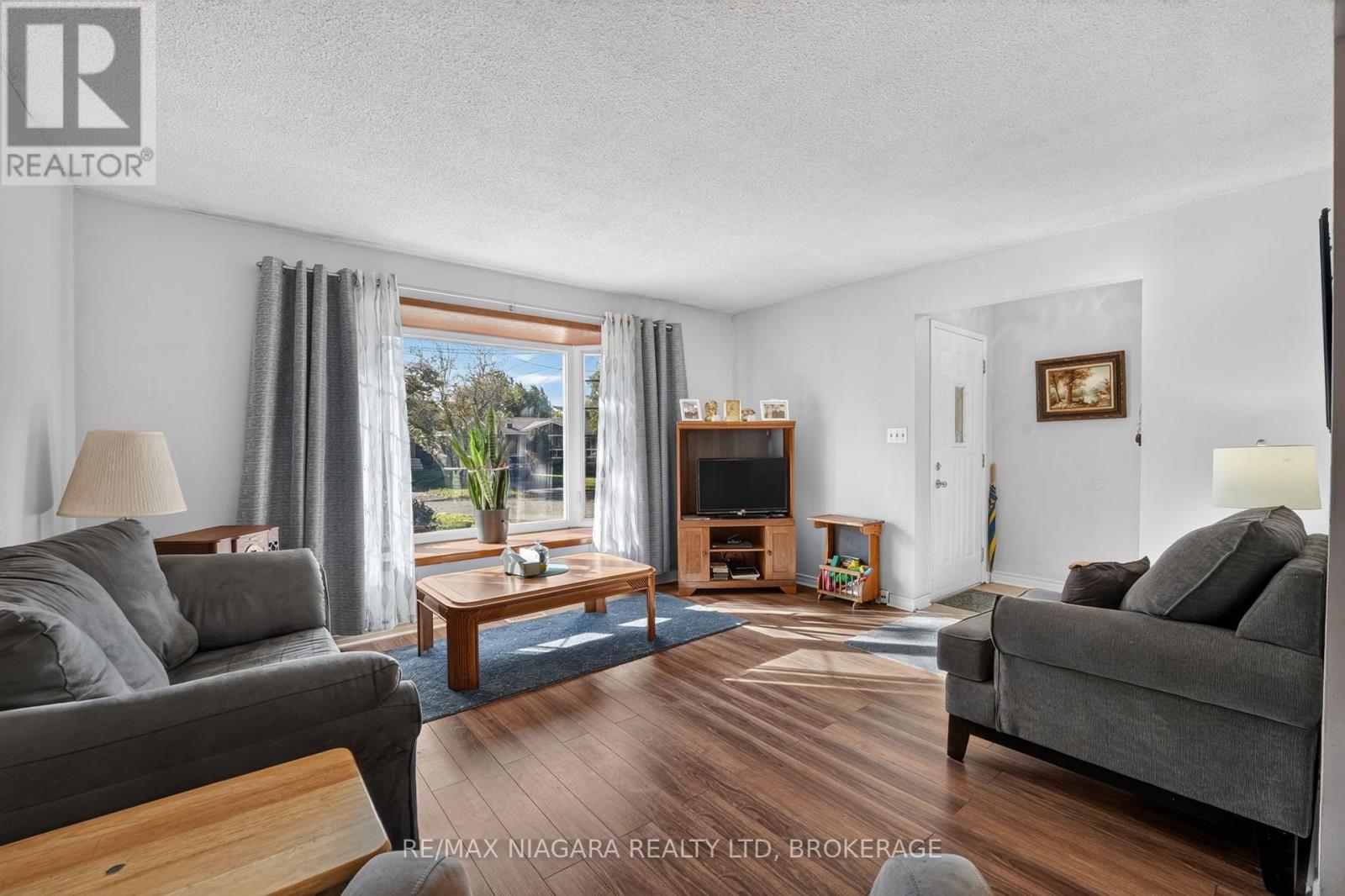 45 Green Maple Drive, St. Catharines (Secord Woods), Ontario L2P 3P4 - Photo 5 - X13869642