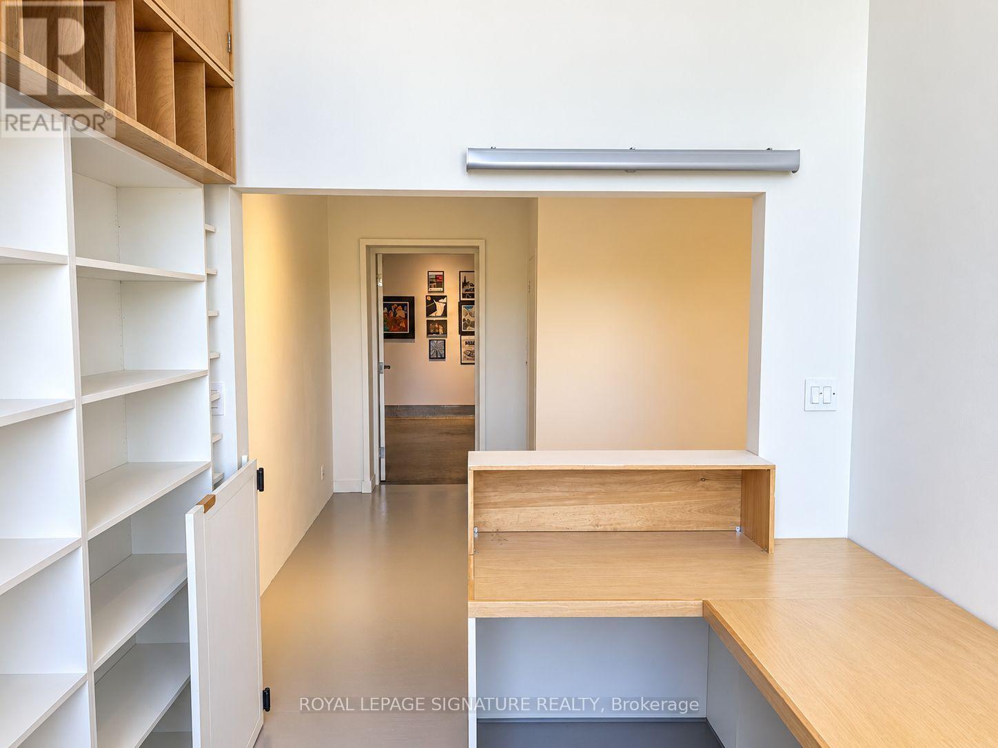302 - 180 Shaw Street, Toronto (Trinity-Bellwoods), Ontario  M6J 2W5 - Photo 4 - C13869578