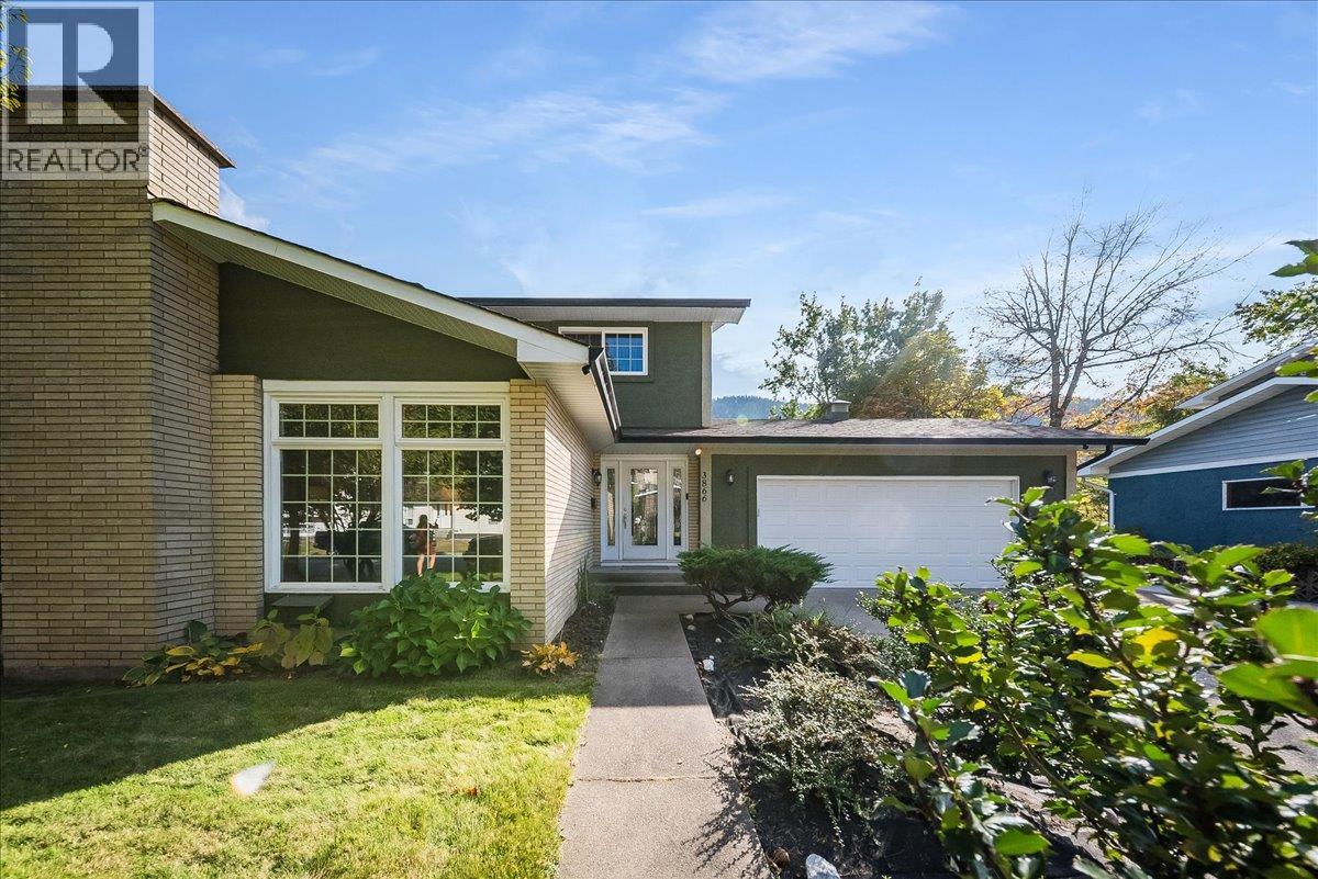 3866 Carnation Drive, Trail, British Columbia  V1R 4W9 - Photo 48 - 10402847