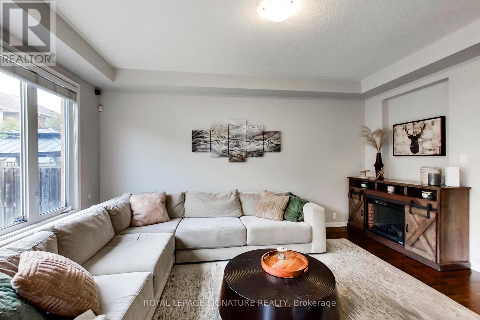 15 Whiterose Lane, Whitchurch-Stouffville (Stouffville), Ontario  L4A 0Z7 - Photo 12 - N13869656