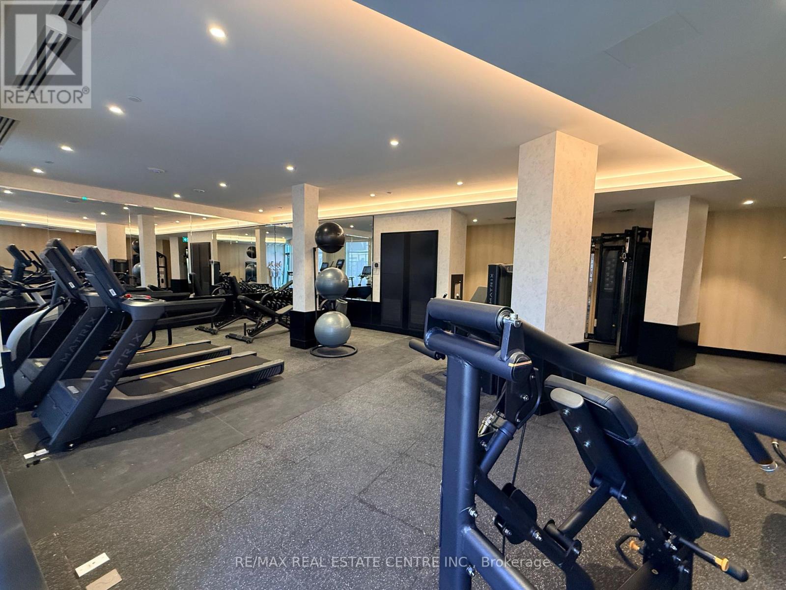 411 - 3008 William Cutmore Boulevard, Oakville, Ontario  L6H 8A4 - Photo 25 - W13869430