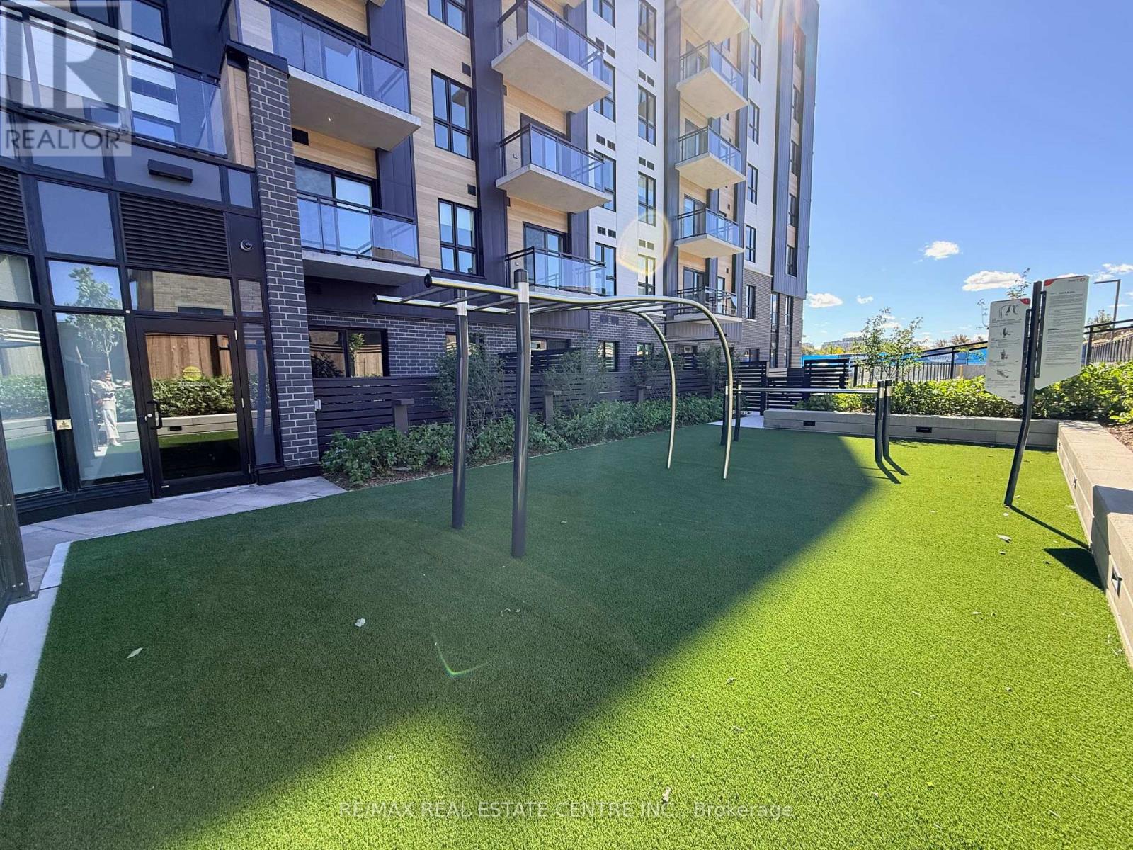 411 - 3008 William Cutmore Boulevard, Oakville, Ontario  L6H 8A4 - Photo 30 - W13869430