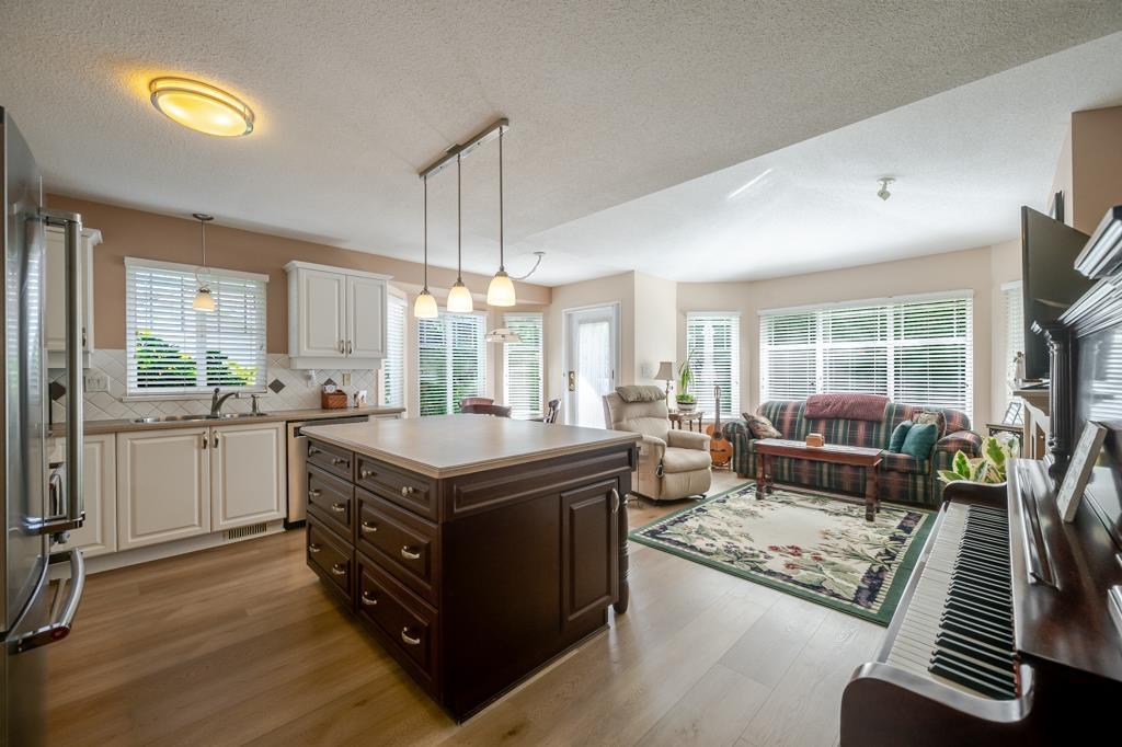59 6488 168 Street, Surrey, British Columbia  V3S 8Z1 - Photo 6 - R3173057