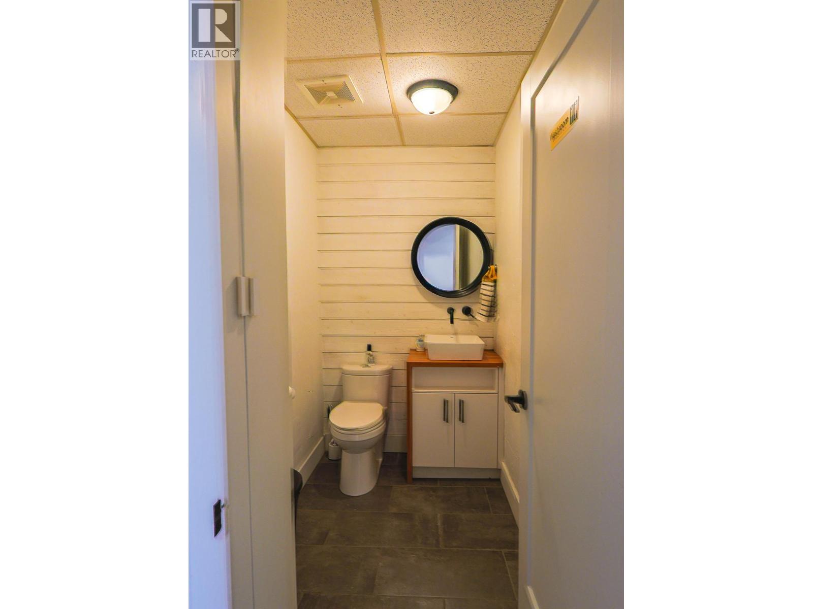 1750 Springfield Road, Kelowna, British Columbia  V1Y 5V6 - Photo 10 - 10402727