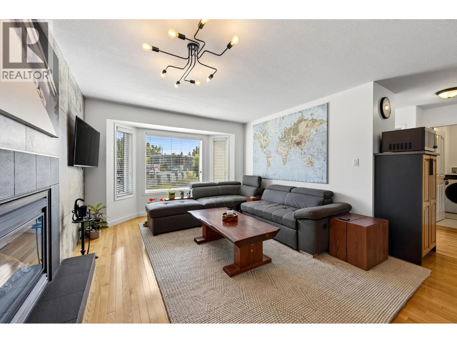 339 5TH Avenue Unit# 1