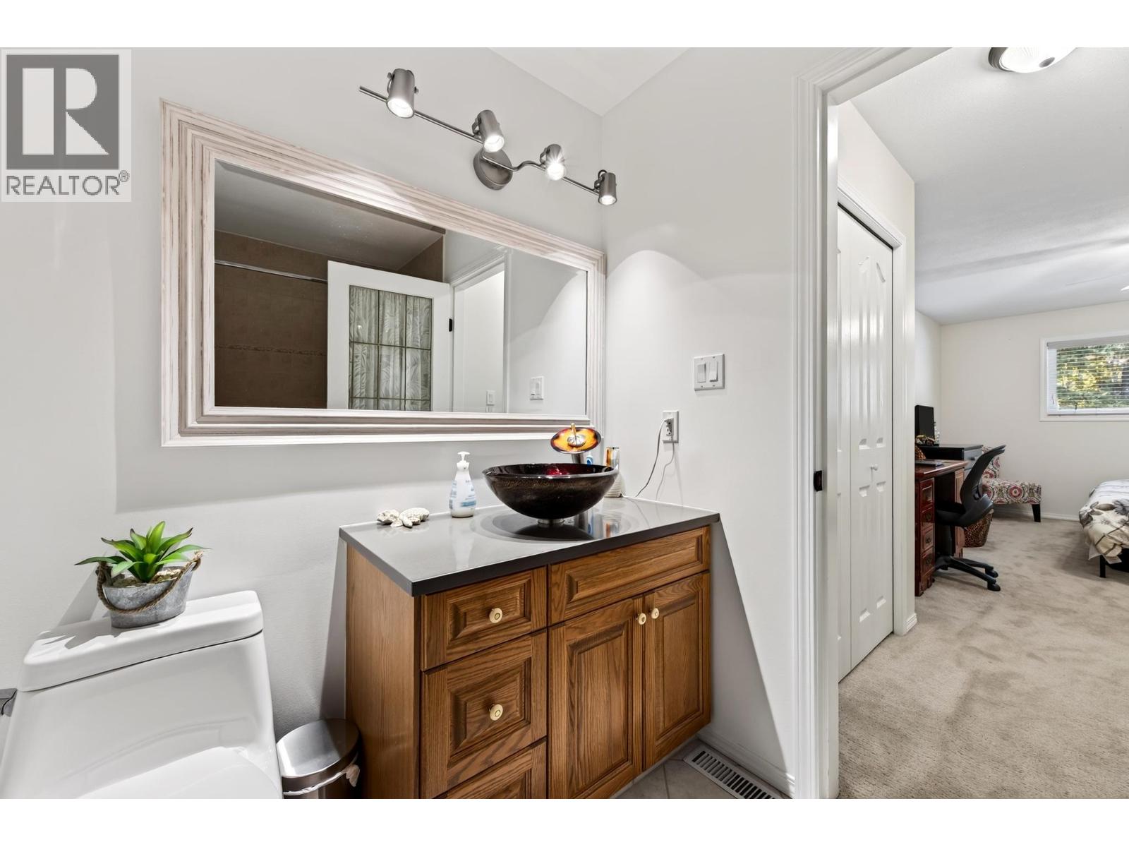 339 5TH Avenue Unit# 1