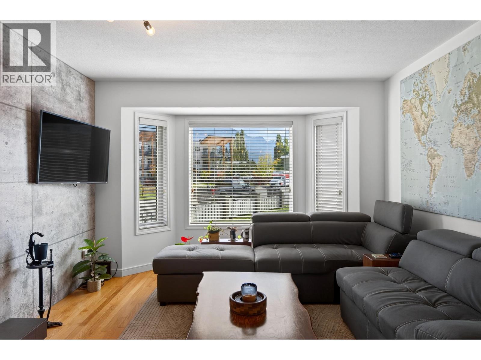 339 5TH Avenue Unit# 1