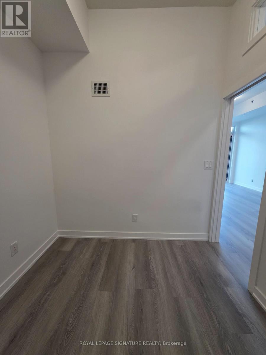 104b - 3200 Dakota Common, Burlington (Alton), Ontario  L7M 2A7 - Photo 8 - W13869544