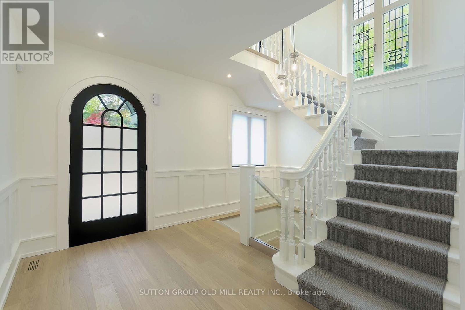 20 The Kingsway, Toronto (Kingsway South), Ontario  M8X 2T1 - Photo 3 - W13869566