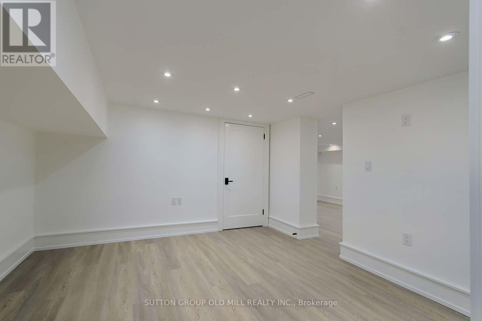 20 The Kingsway, Toronto (Kingsway South), Ontario  M8X 2T1 - Photo 38 - W13869566